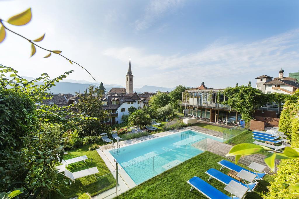 Hotel Goldener Stern Caldaro Esterno foto