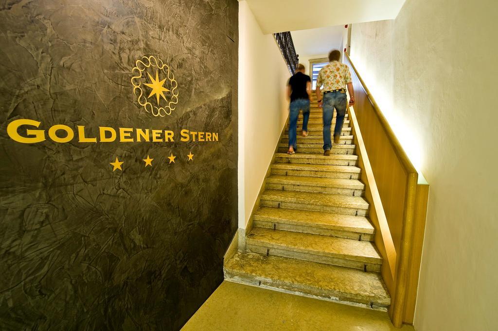 Hotel Goldener Stern Caldaro Esterno foto